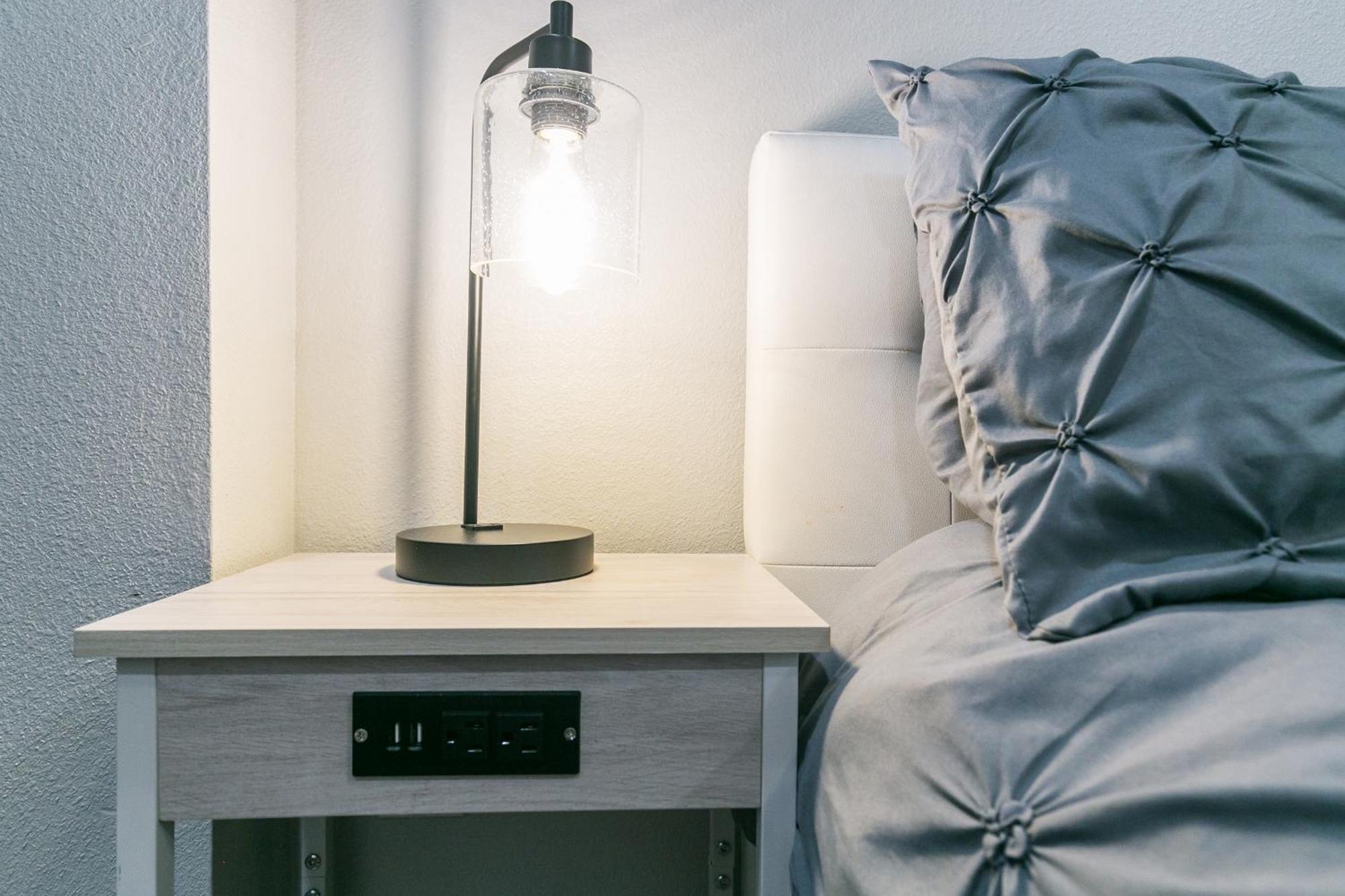 Montrose Guesthouse Suites By Dunyha Houston Luaran gambar