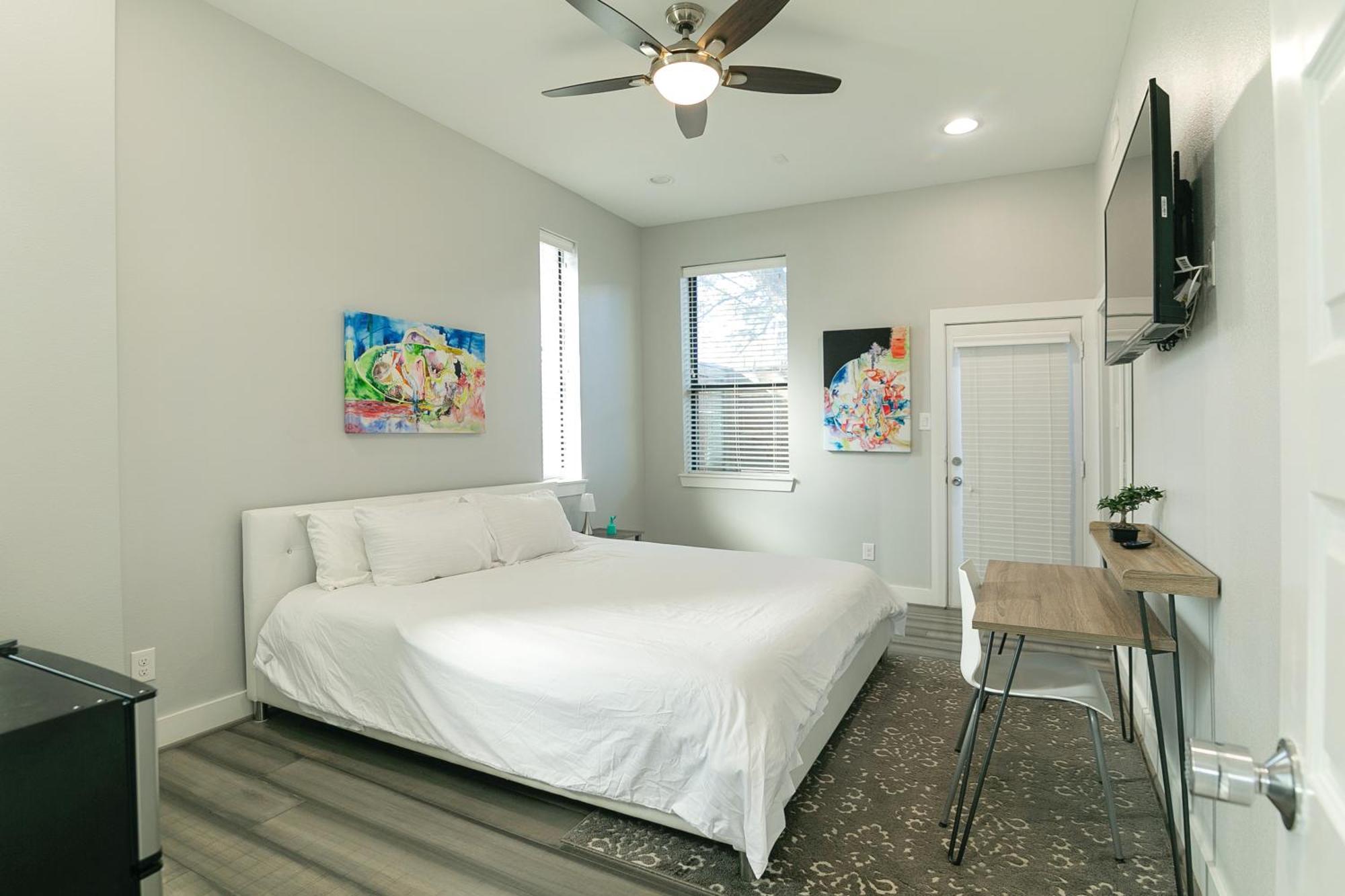 Montrose Guesthouse Suites By Dunyha Houston Luaran gambar