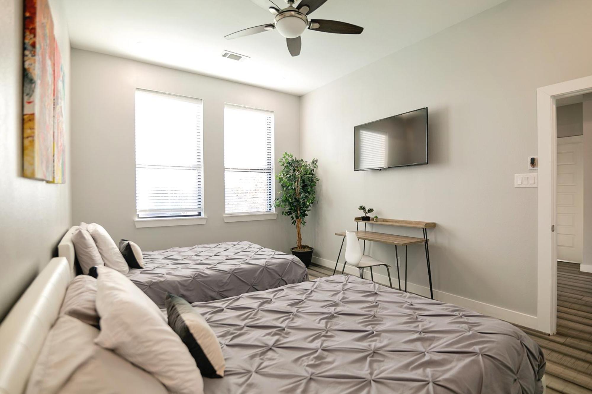 Montrose Guesthouse Suites By Dunyha Houston Luaran gambar