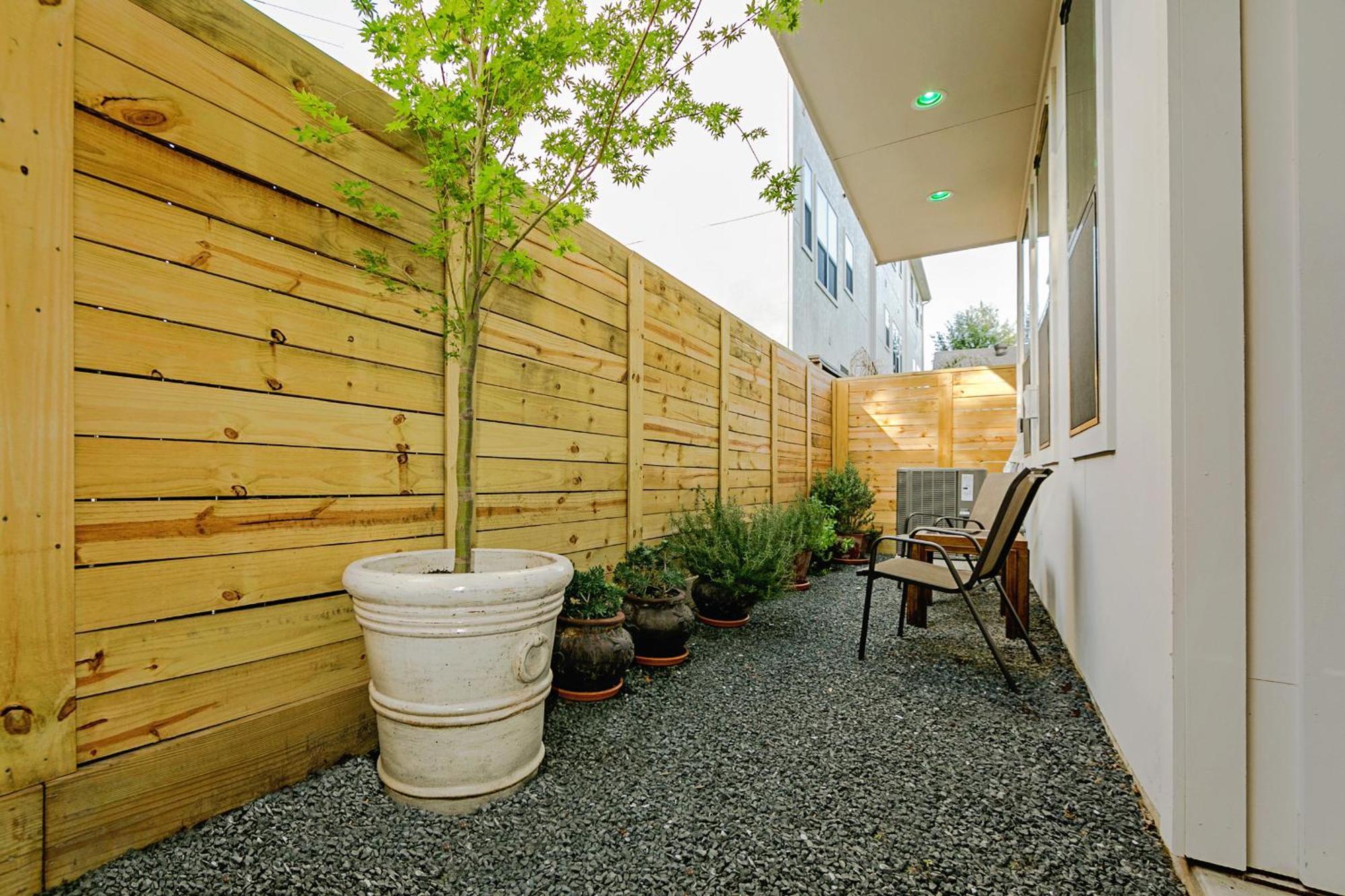 Montrose Guesthouse Suites By Dunyha Houston Luaran gambar